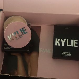 Yellow setting powder new